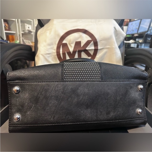 Michael Kors Hamilton Studded Extra Large Black Leather - Picture 3 of 5